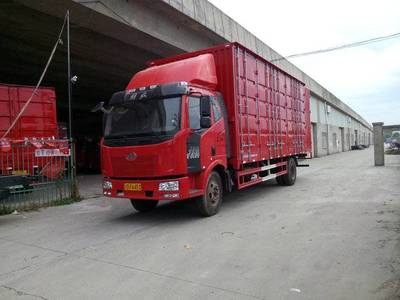 解放6.8/7.7米貨車限時(shí)促銷，4萬起提車，上海暢順汽車銷售助力物流升級(jí)